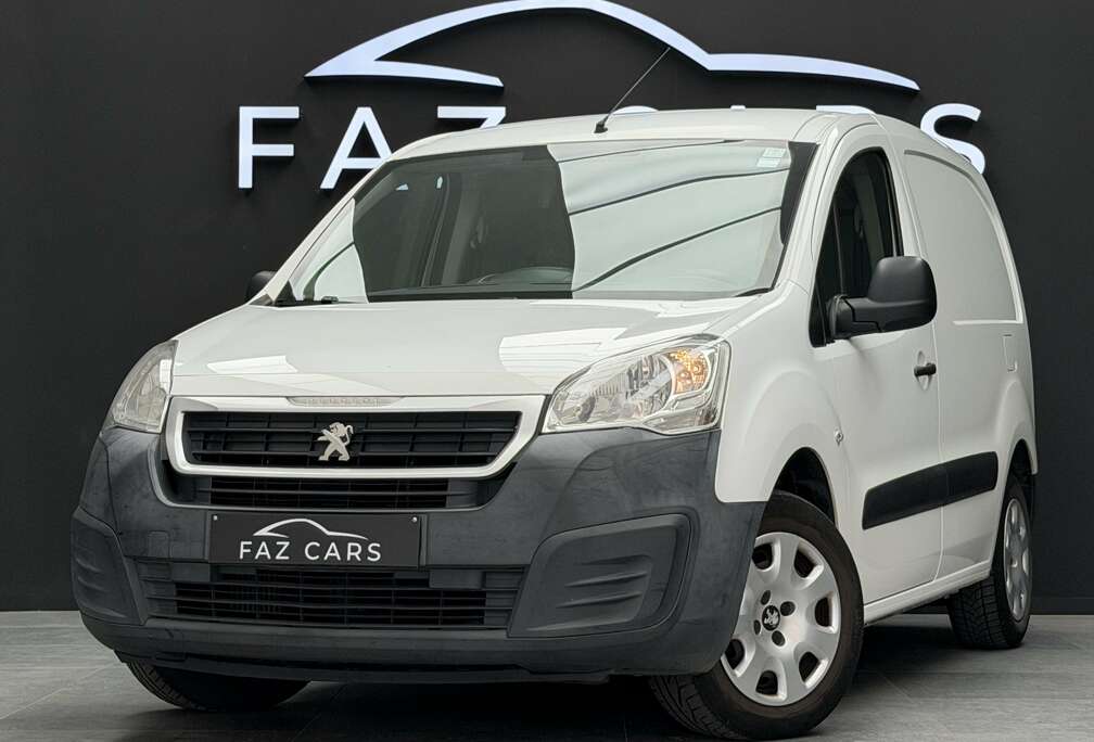 Peugeot 1.6 HDi * REGU + CLIM + BLUETOOTH + 3 PLACES *