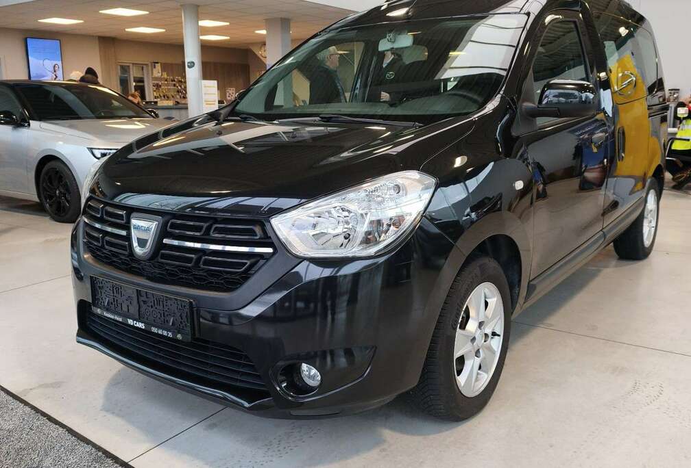 Dacia 1.6B*Navi*CruisC*A/C*Blth*Centr.Vergr*5-Zit*