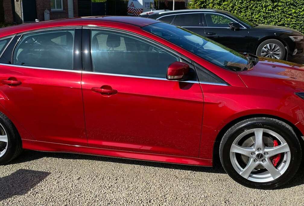 Ford Focus 1.5 EcoBoost Start-Stopp-System Titanium