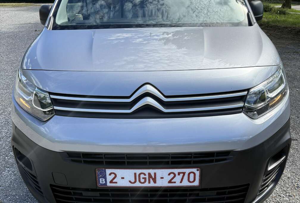 Citroen 1.5 BlueHDi M Light Club S/S (6.2)