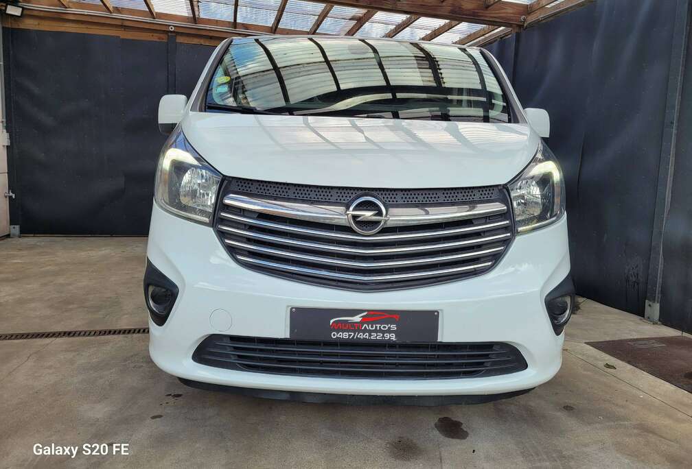 Opel 1.6 CDTi L1H1 BiTurbo