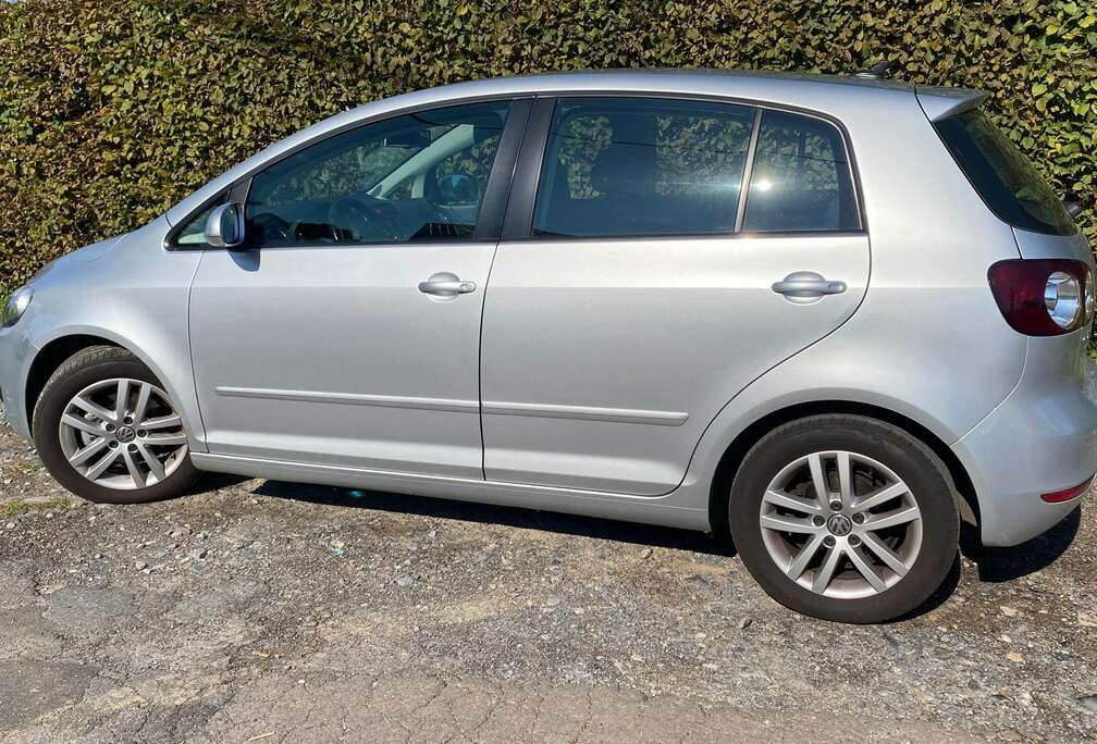 Volkswagen Golf Plus 1.6 CR TDi Highline DPF