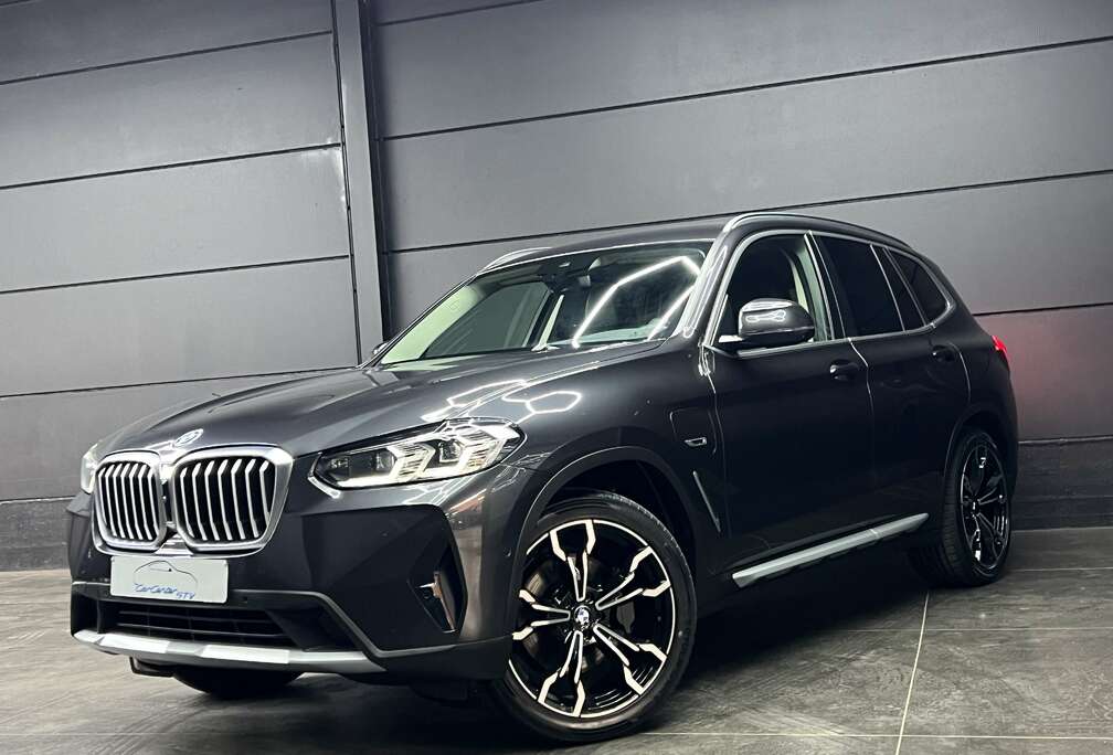 BMW xDrive30e / Facelift / Sport int. / 360 cam /