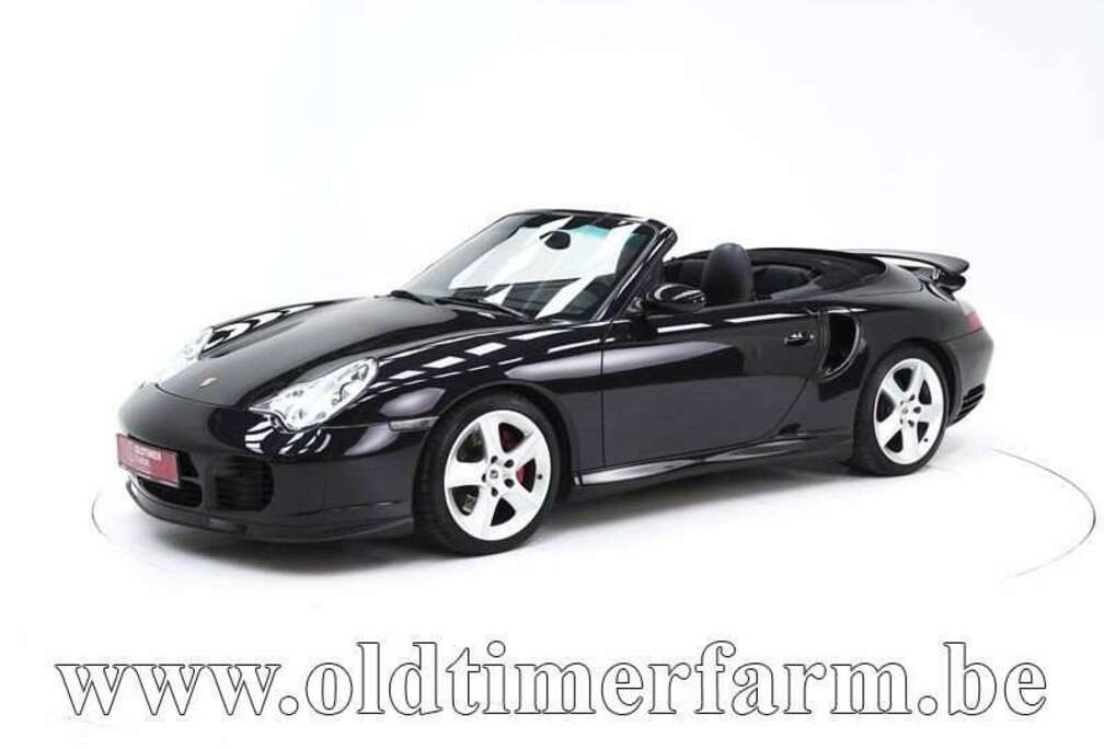 Porsche 996 Turbo Cabriolet \'2004 CH1076