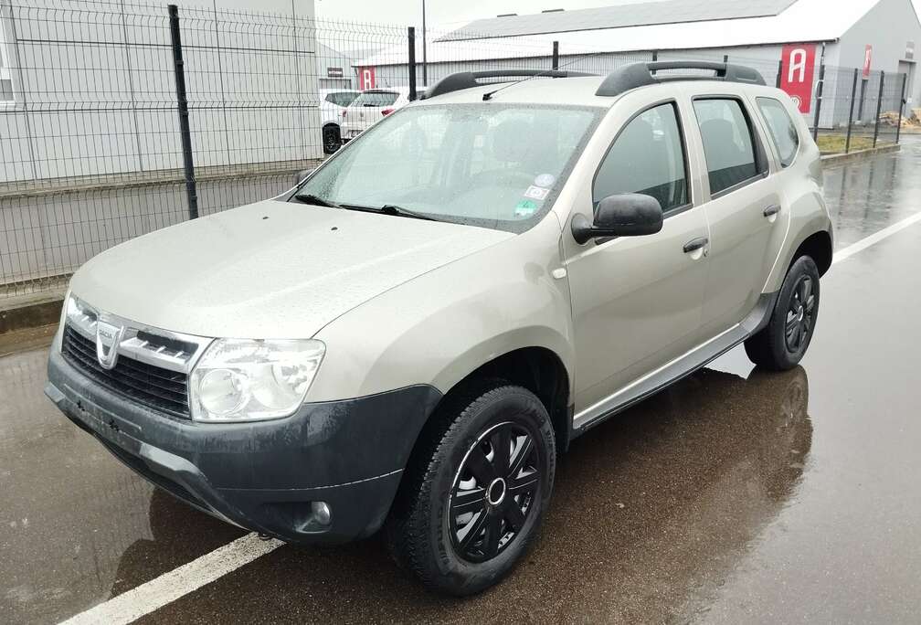 Dacia 1.6i 4x2 Euro5