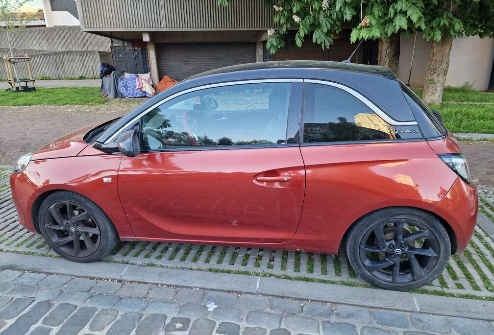 Opel Adam 1.2i Slam