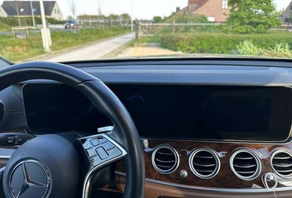 Mercedes-Benz E 300 e PHEV Luxury Line