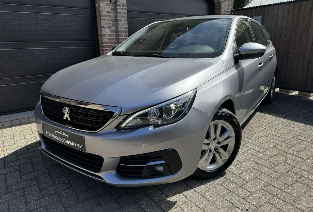 Peugeot  LED  NAVI  CARPLAY  AUTO A/C  PDC  VIRTUAL COCKPIT