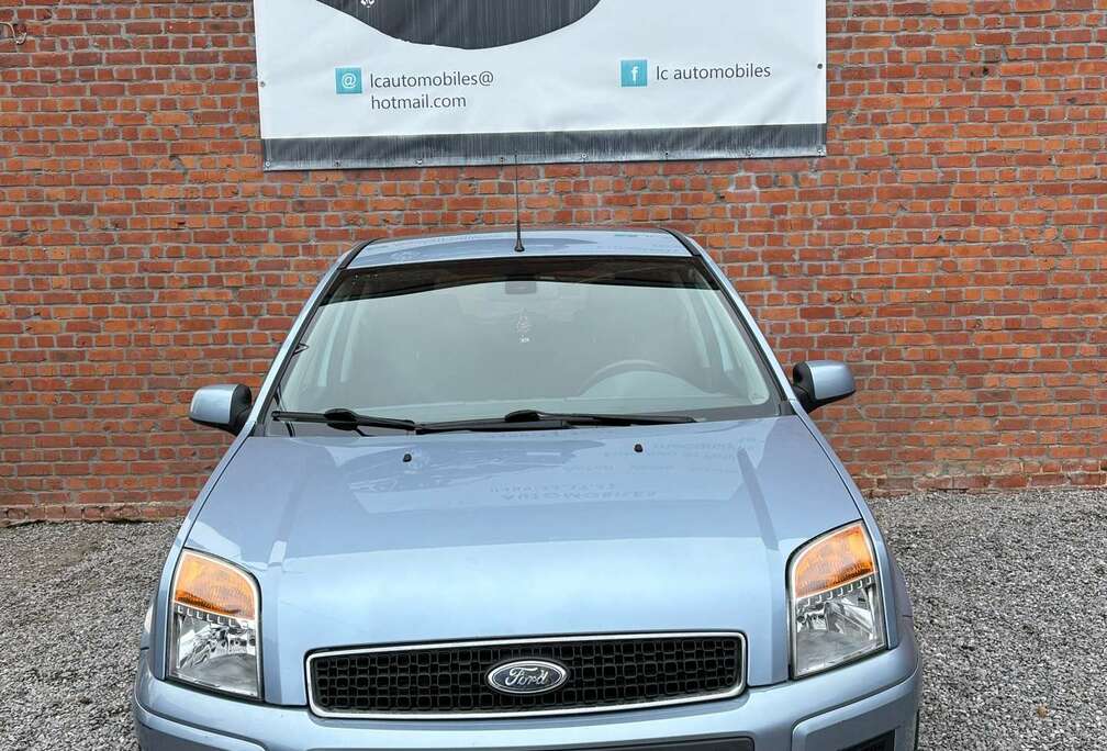 Ford 1.4 TDCi   1 ans de garantie