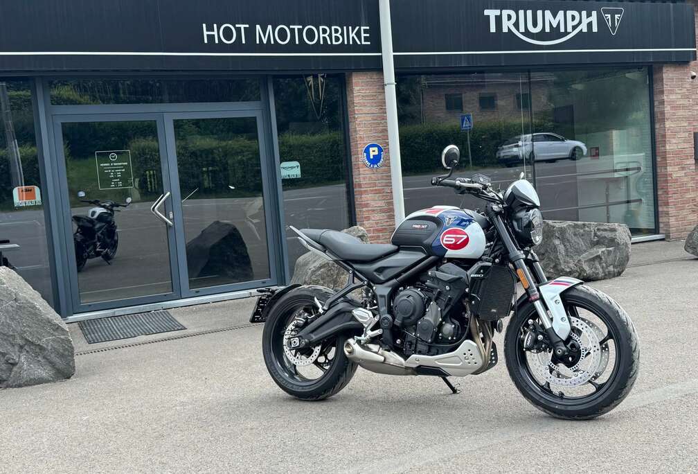 Triumph Triple Tribute (garantie 12 mois)