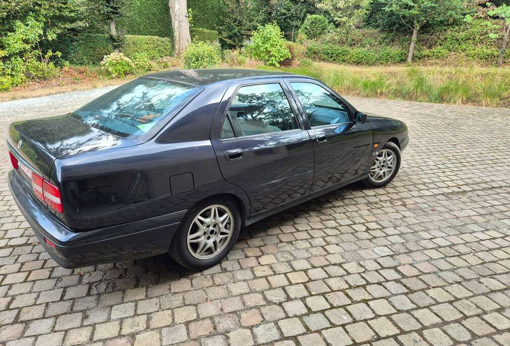 Lancia 2l turbo