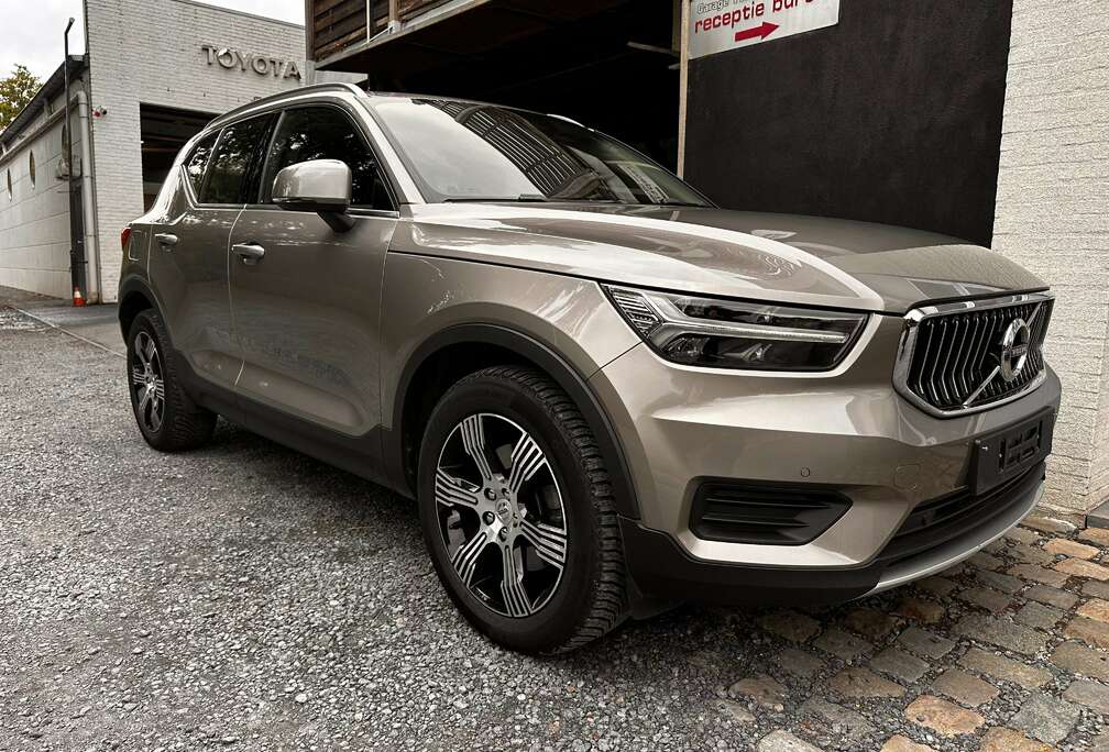 Volvo XC40 2.0 B4 AWD MHEV Inscription Geartronic