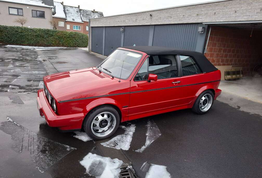 Volkswagen Vw golf 1 cabrio karmann uitvoering
