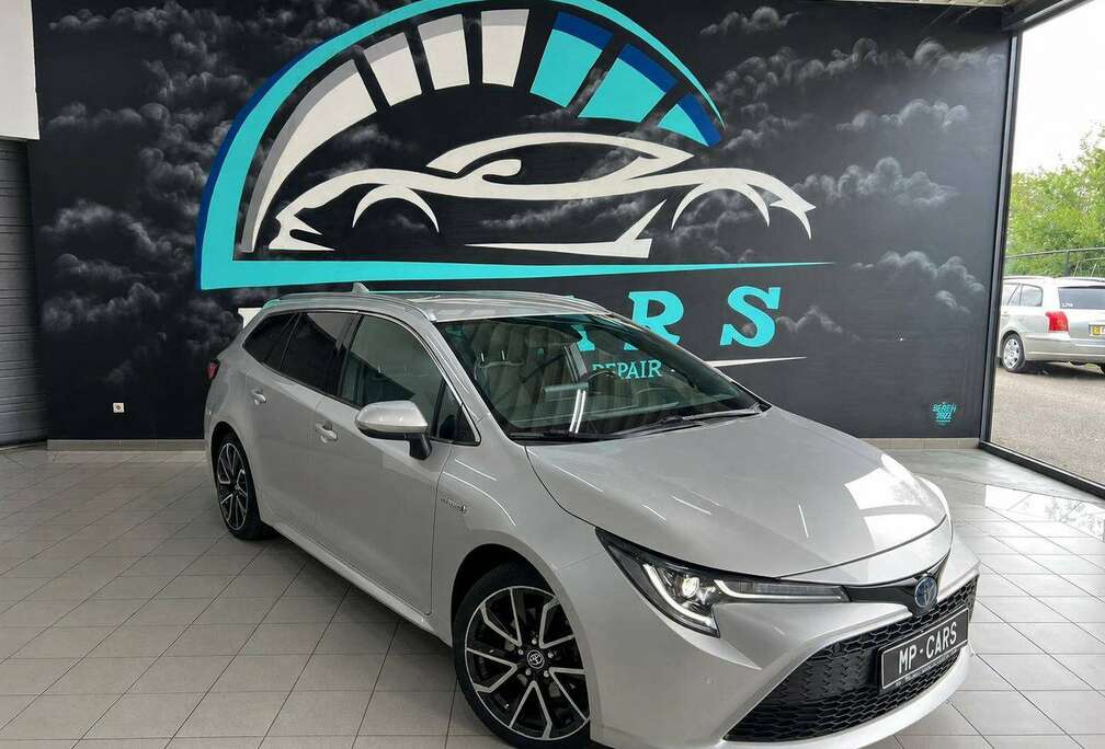 Toyota Corolla SW Hybrid 2.0 Premium Plus e-CVT