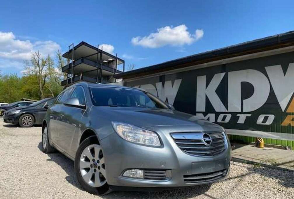 Opel Sports Tourer 2.0 CDTi Edition DPF