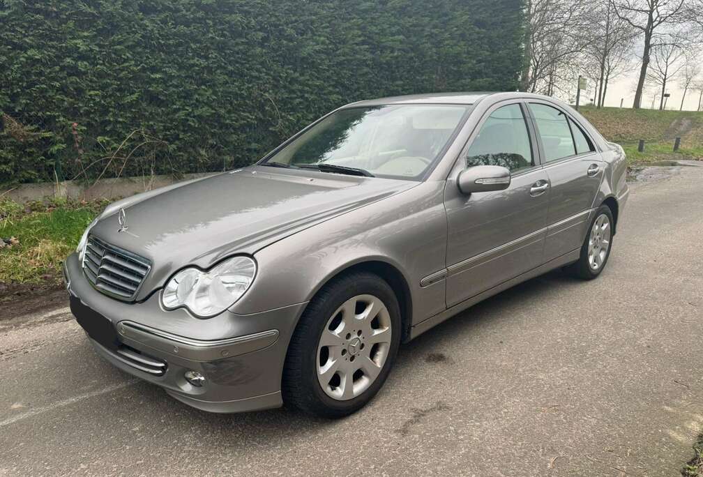 Mercedes-Benz CDI Elegance (EURO 4)