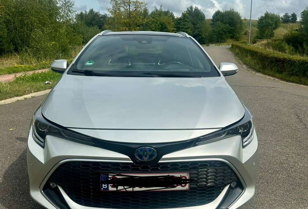 Toyota 2.0 Hybrid Premium pack