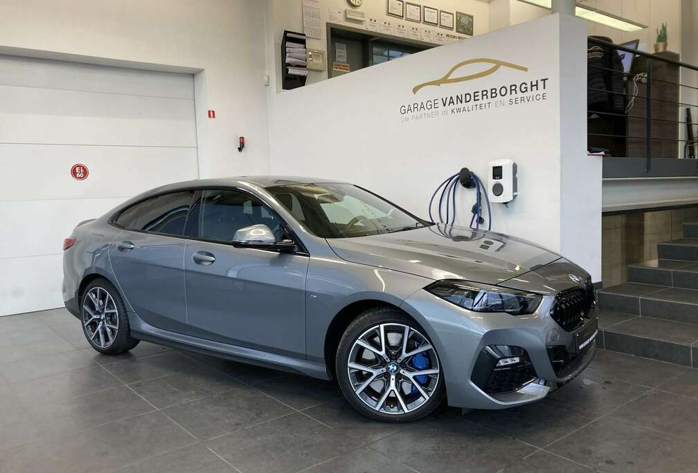 BMW GRAND COUPE M-PACK BENZINE AUTOMAAT SLECHTS 9000KM