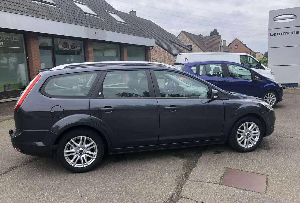 Ford Focus 1.6 TDCi Ghia 90 Pk 148.688 km Eerste Eigenaar / Airco/ D-Riem Vervangen / Gekeurd voor Verkoop