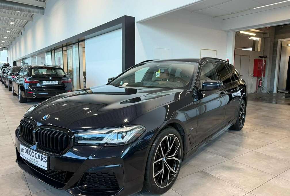 BMW M-Pack / Automaat / Apple-Android / Camera / DAB / Mild hybrid