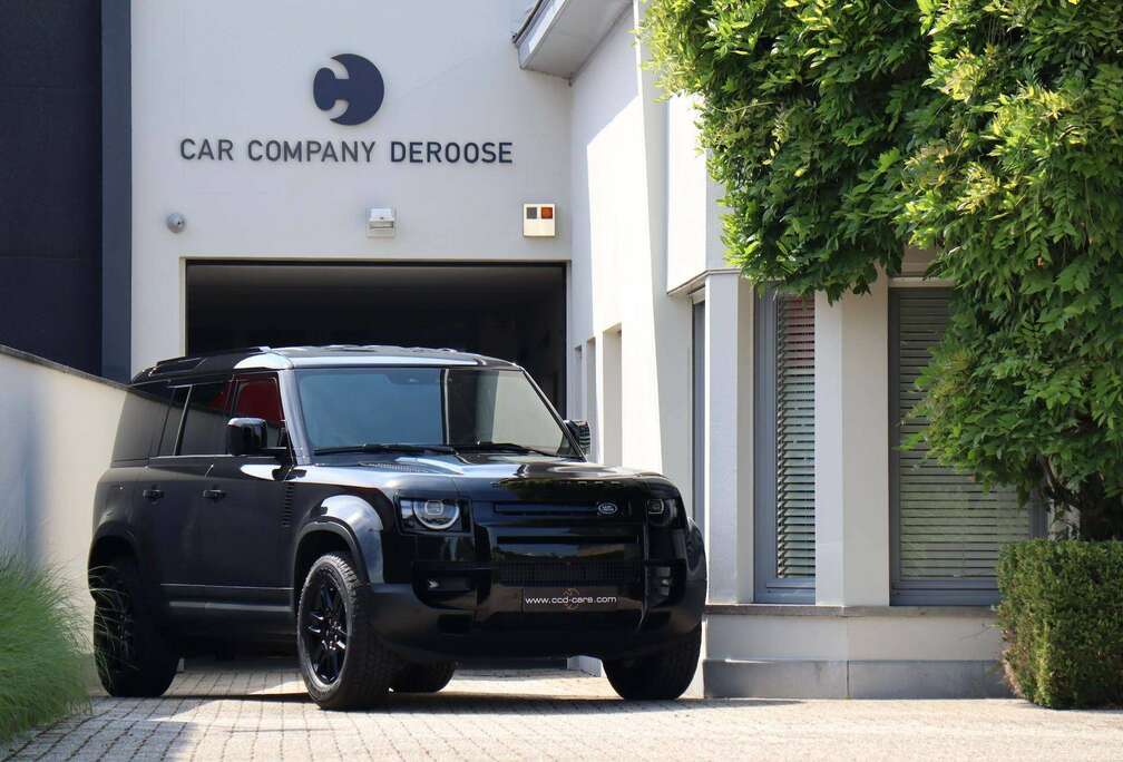Land Rover 110 D250 Hard Top S - NP: € 92.215  FULL