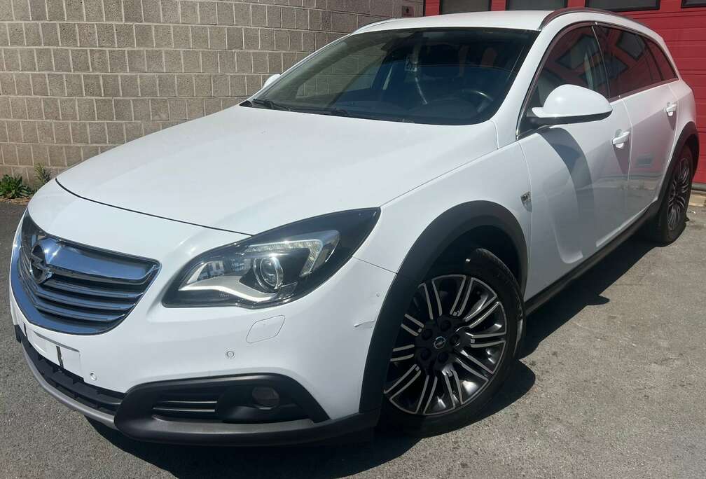 Opel Sports Tourer 2.0 CDTi ECOTEC 4x4 + CAMÉRA+ NAVI+ CUIR