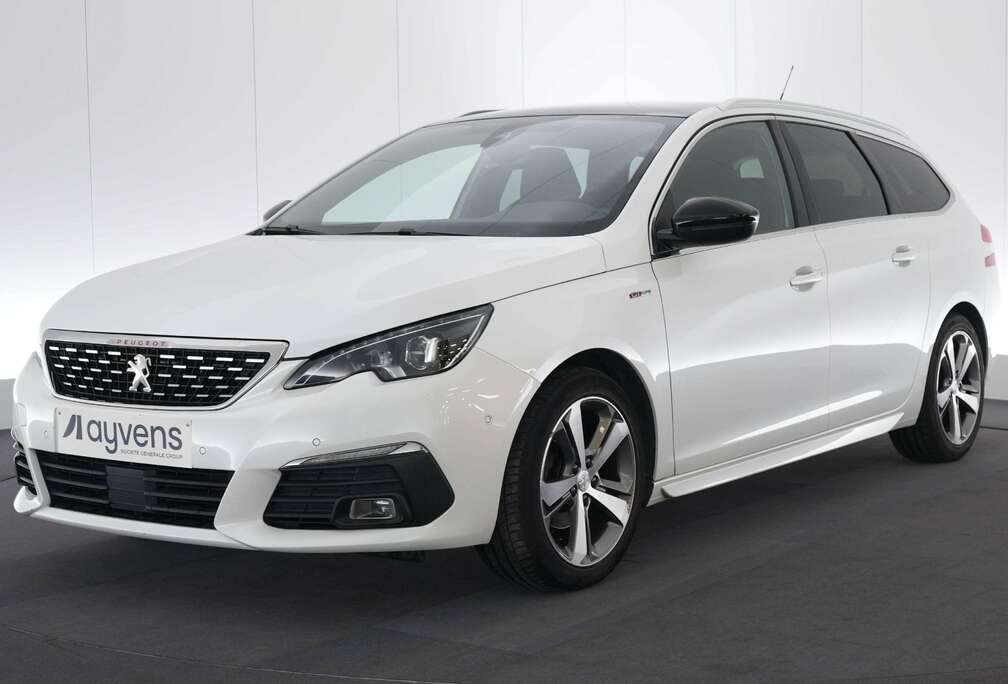 Peugeot 1.5 BlueHDi EAT8 GT Line LEDER/ALCANTARA LED GPS PDC CAM Pano Keyless Mass./Verw. Zetels BLIS ACC Trekhaak