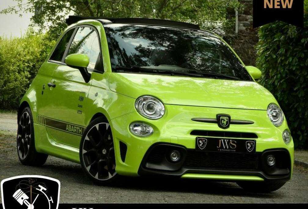 Abarth Cab ** AKRAPOVIC - H&R - CARPLAY - SABELT - ALCANTARA **