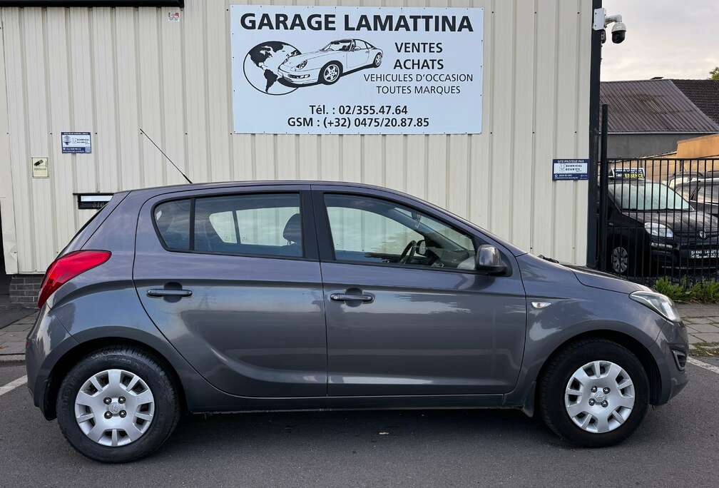Hyundai i20 1.2i garantie 1 an