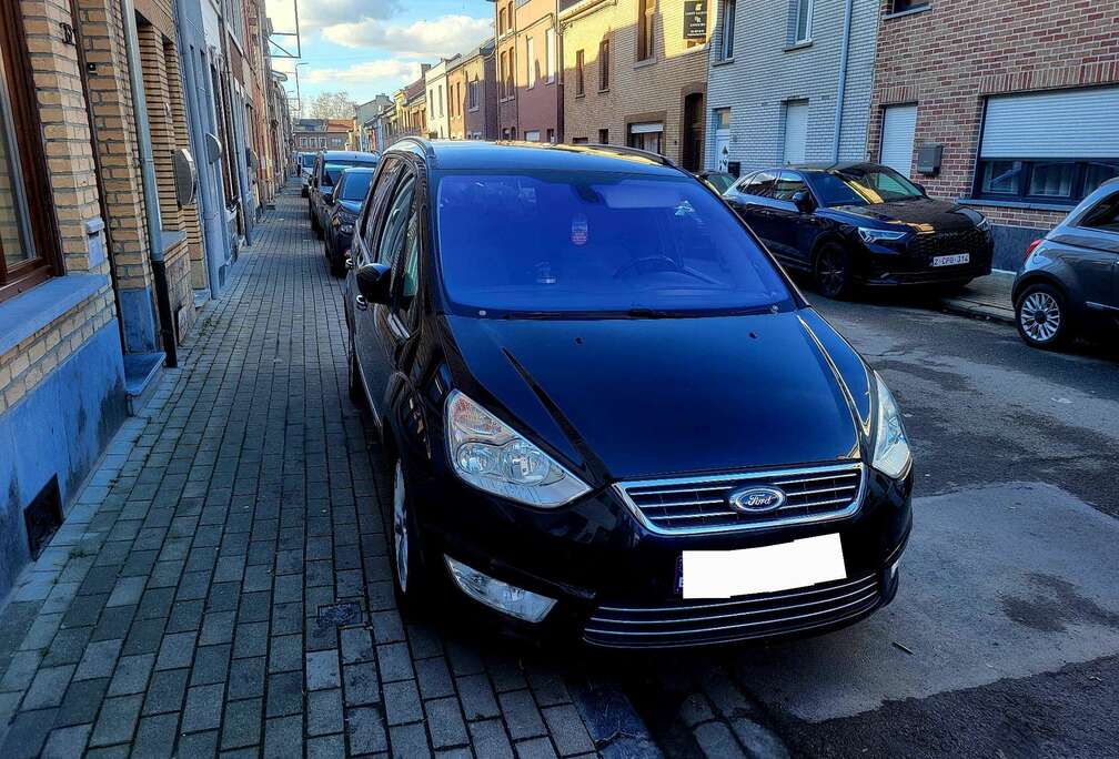 Ford Ford Galaxy 2.0 TDCi 140 ch – Monospace 7 places