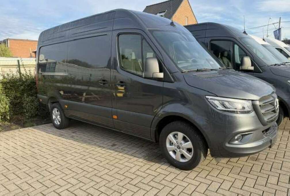 Mercedes-Benz 319 L2H2 - 48800 EX BTW - TREKHAAK 3500 KG