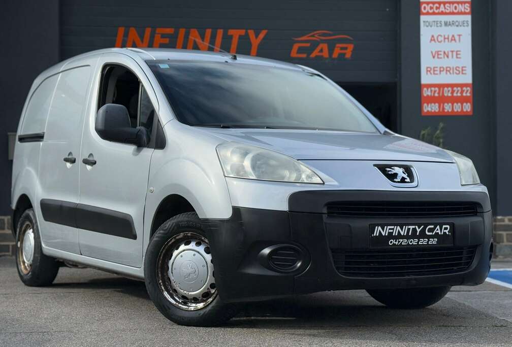 Peugeot 1.6 HDi L1H1 Confort 120 FAP