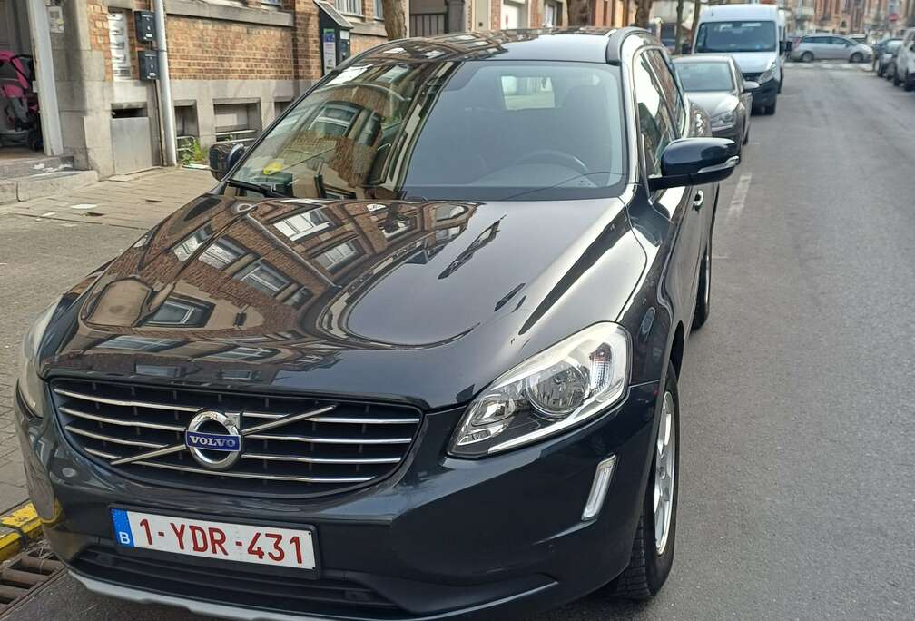 Volvo XC60 2.0 D4 Momentum Geartronic