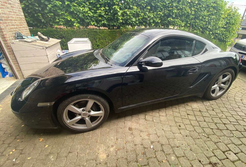 Porsche Cayman 2.7i