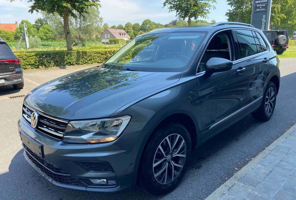 Volkswagen Tiguan 1.4 TSI 4Motion Comfortline camera automaat verwarmde zetels inklapbare spiegels navi