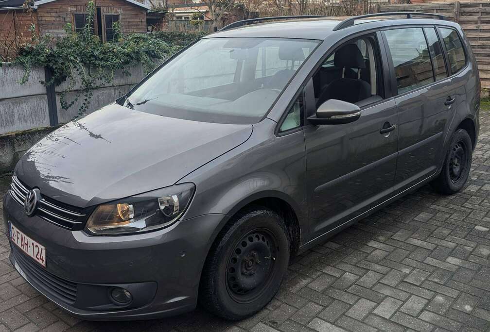 Volkswagen Touran 1.6 CR TDi Highline