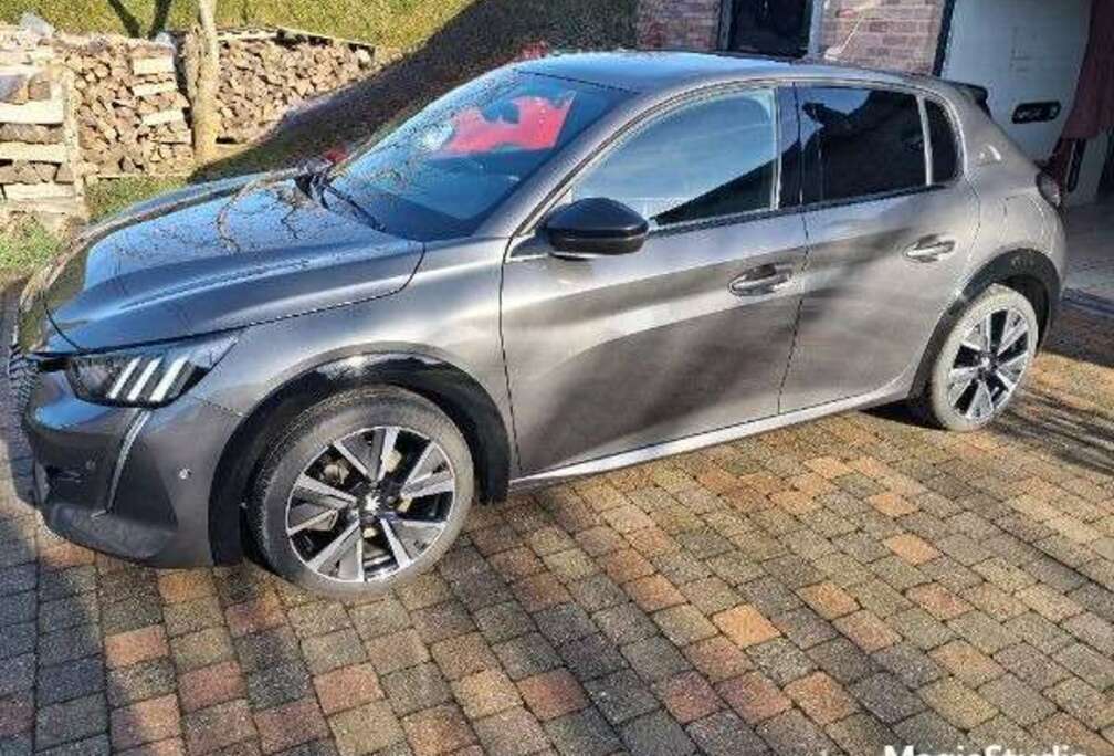 Peugeot 208 1.5 BlueHDi GT (EU6.4)