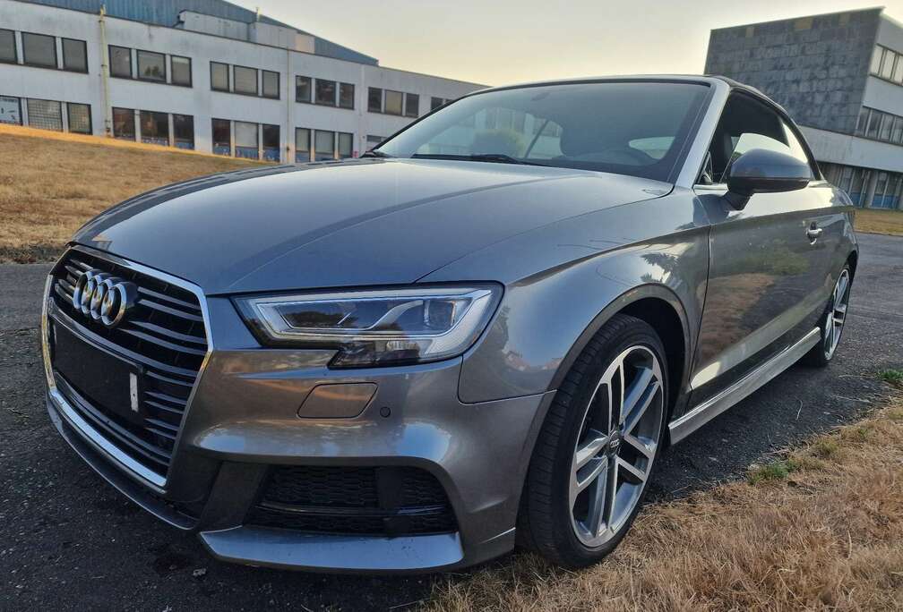 Audi 2.0 TFSI Cabrio quattro S tronic design