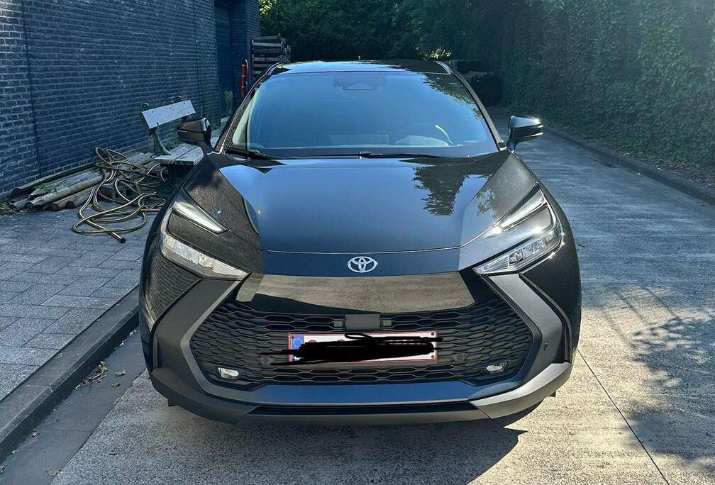 Toyota C-HR Hybrid Dynamic Plus 1.8i VVT-i C-Enter E-CVT