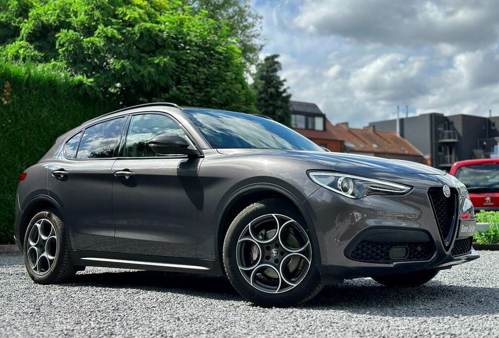 Alfa Romeo 2.2 MJD Super / Carplay / CAMERA / EL. SEATS