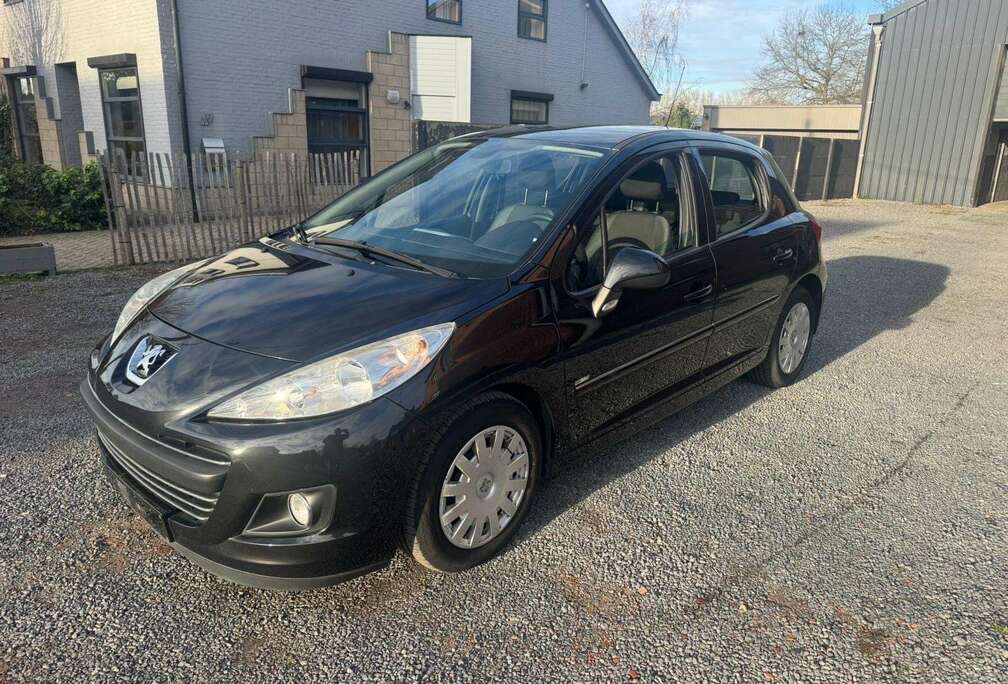 Peugeot 1.6 HDi ,Airco,5 deurs,1e eigenaar,