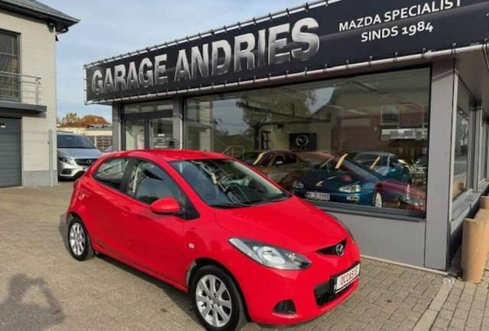 Mazda BENZINE / AIRCO / 2 JAAR WAARBORG