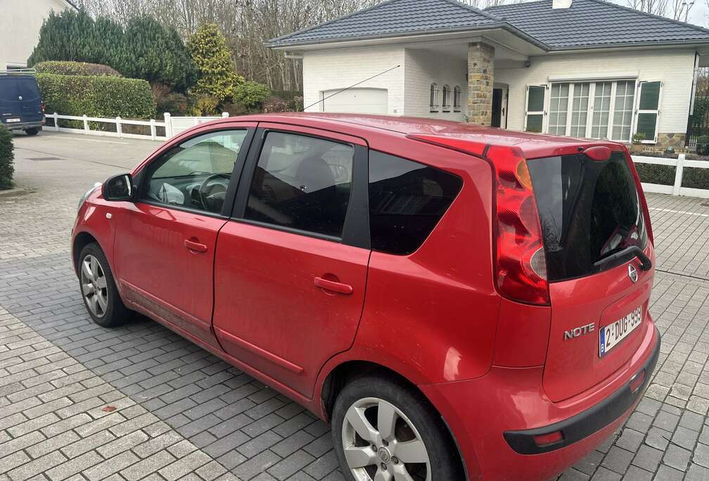 Nissan 1.4i 16v Elegance