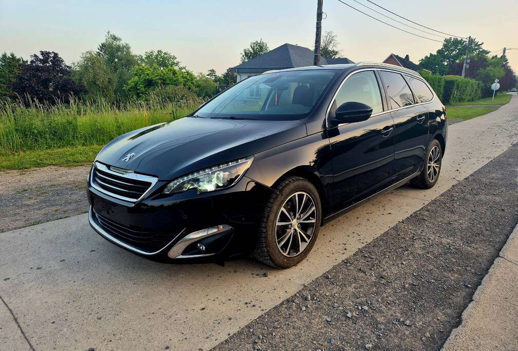 Peugeot 308 SW 1.6 BlueHDi \
