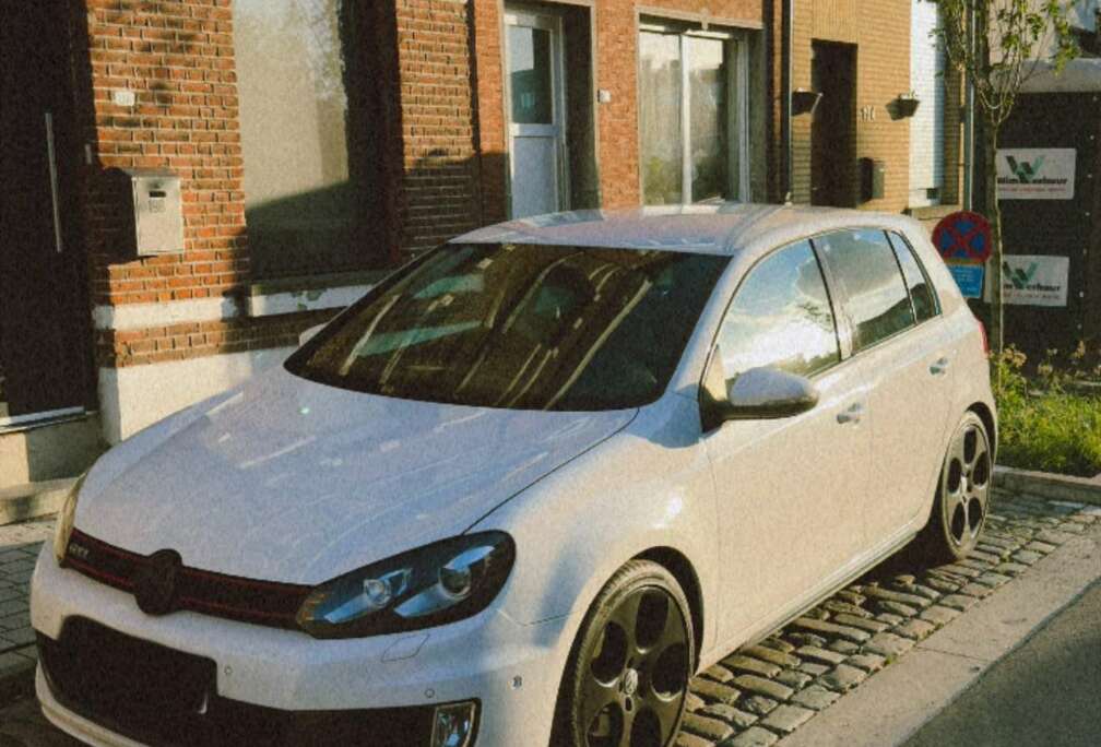 Volkswagen 2.0 TSI DSG