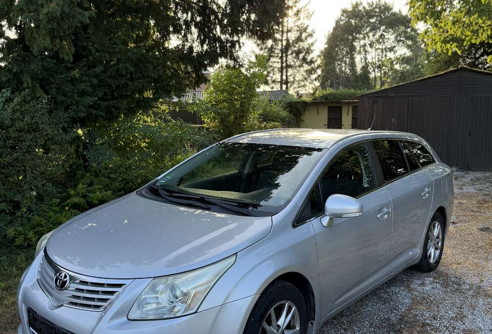Toyota SW 2.0 D-4D Executive II DPF