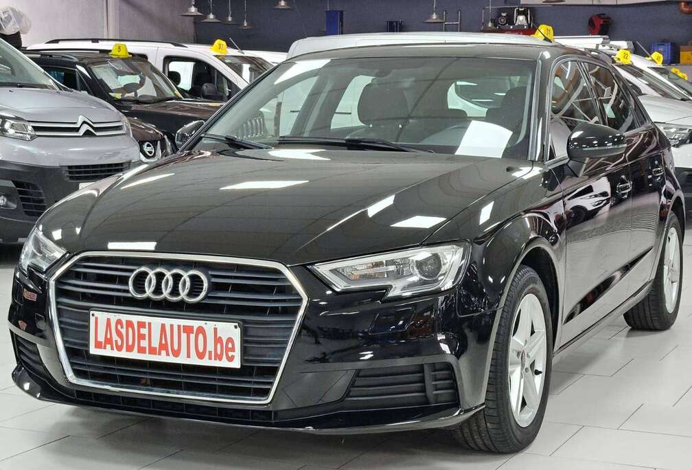 Audi Sportback 1.6TDi XENON Sensors Bi-Zone Start/Stop Bluetooth Gps Accoudoir