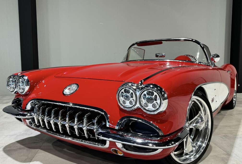 Corvette 4.7i V8 Fully Restored + Hardtop