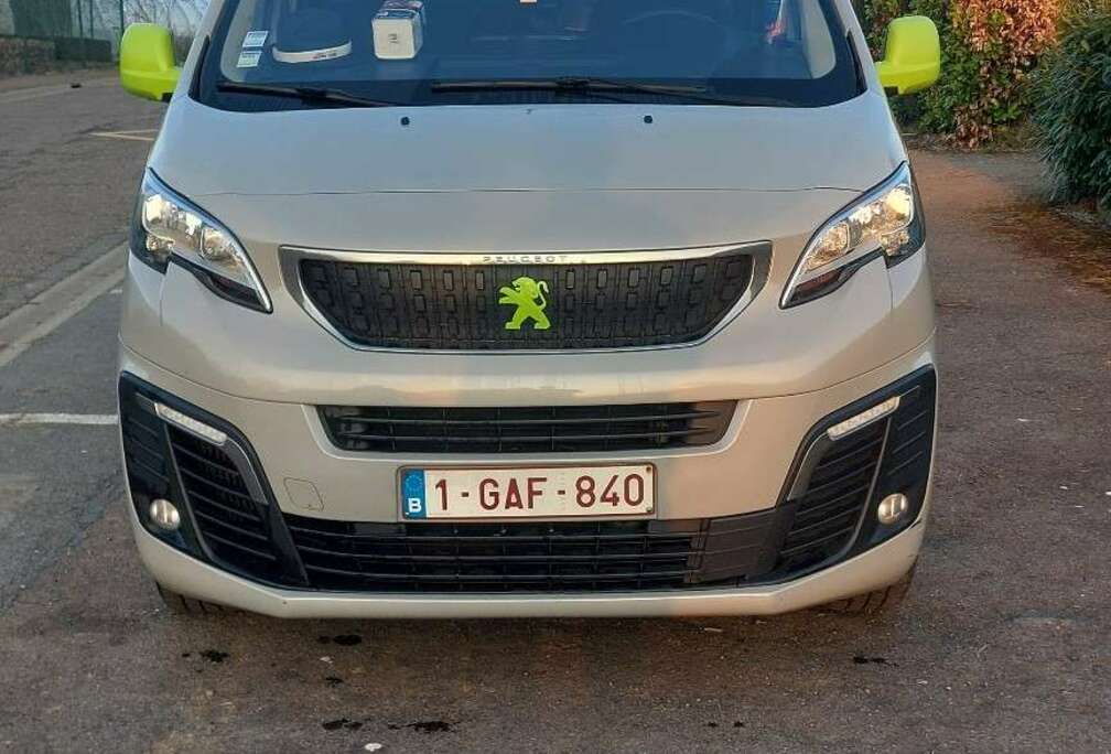 Peugeot CA LONG 2.0 BLUEHDI 120 S&S BVM6 FIXE PREMIUM