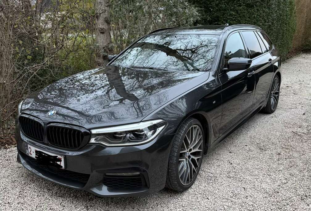 BMW BMW 520 xd Tour. M Sport DrivAss NaviProf.  Pano